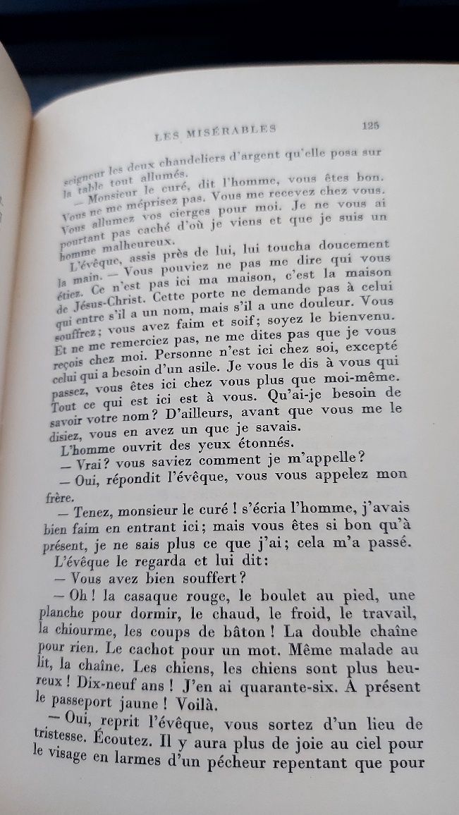 Colecție "Les Miserables" în franceza