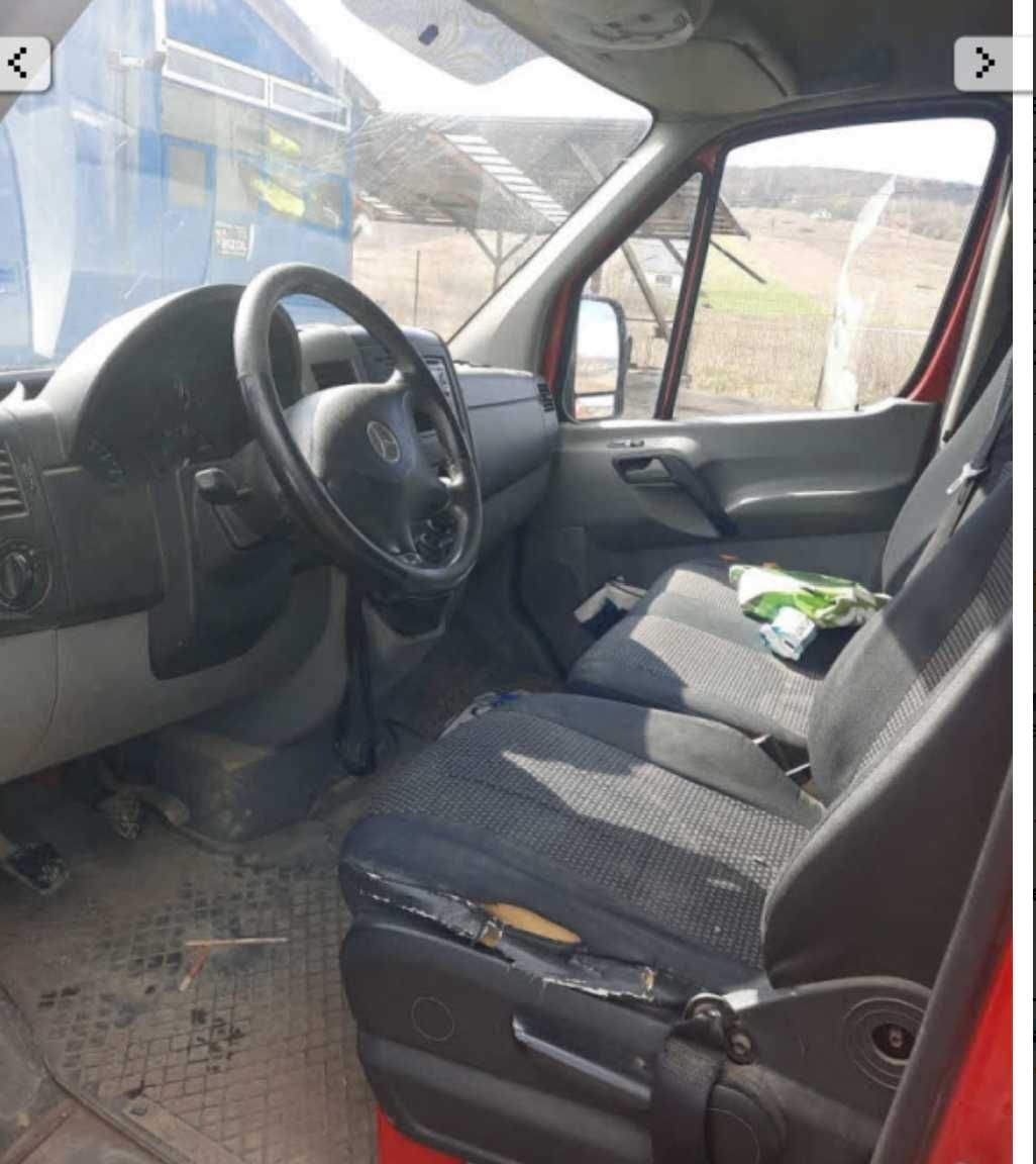 Dezmembrez Mercedes Sprinter W906 2.2 euro 4 om646 2148cmc 65kw