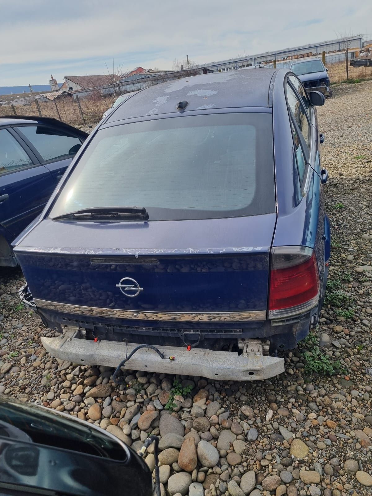 Dezmembram Opel Vectra 2.2 si 1.9 dti