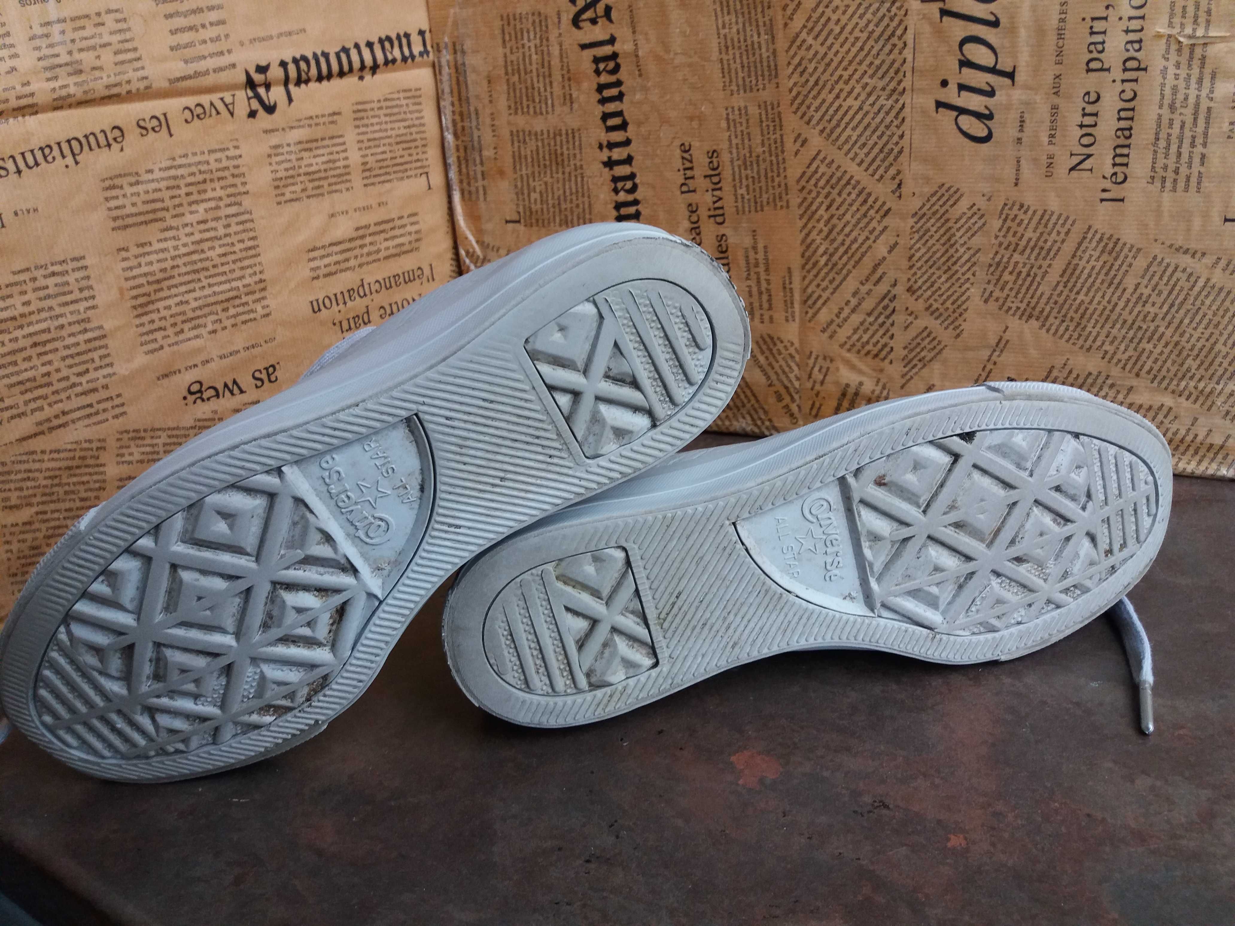детски кецове,кожени гуменки,спортни обувки,маратонки,Converse,ном36,5
