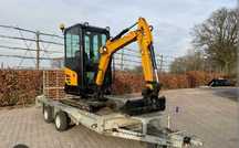 Cu 20 ani experiență și utilaj nou execut lucrari cu Miniexcavatorul