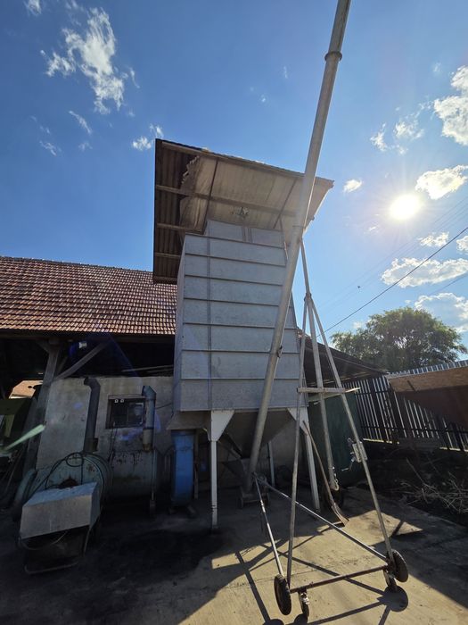 Vand uscator de cereale capacitate 13 t