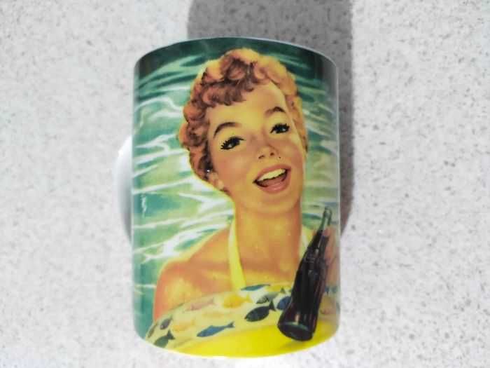 Cană Coca Cola și scrumieră Marilyn Monroe