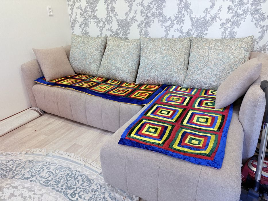 Диван уголовой