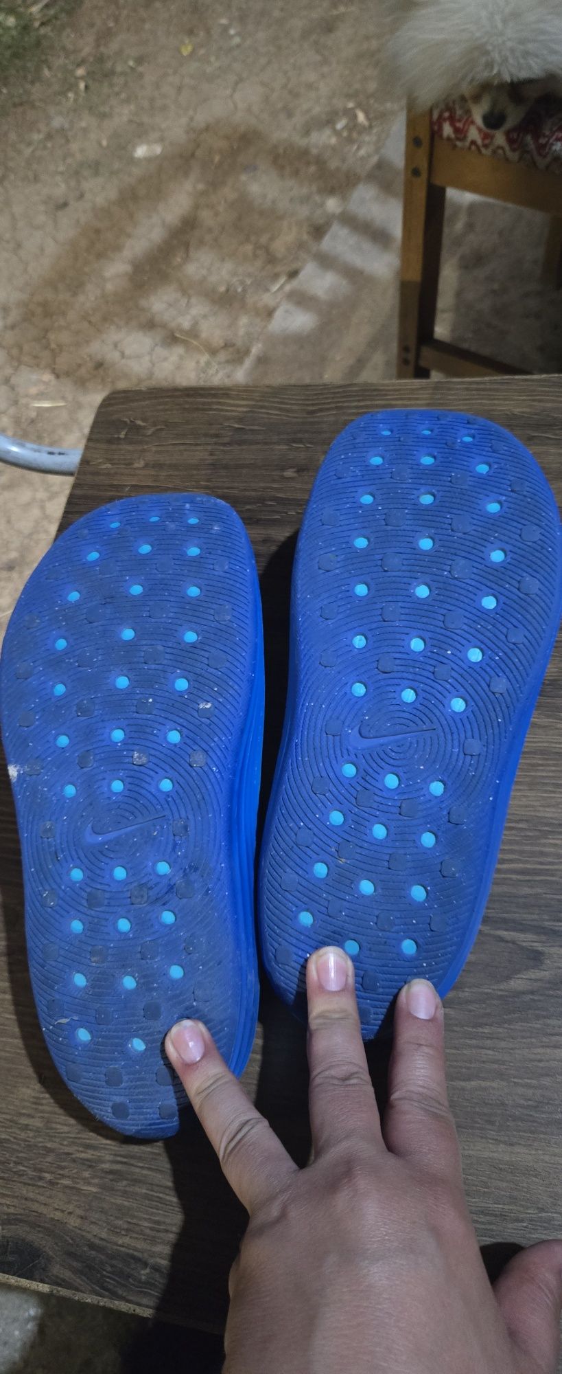 Чехли NIKE 42,5 номер