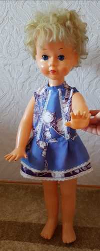 Кукла советская ходячая 70 см.