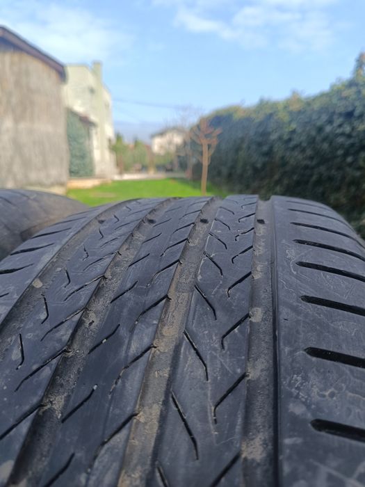 Anvelope  NOI vara Continental in doua mărimi 255 si 235 R 19