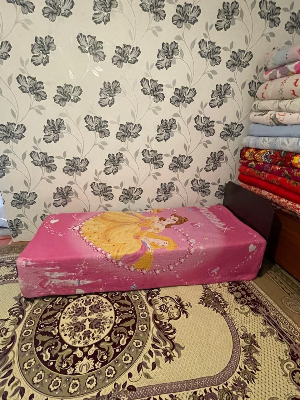 Продаётся две кровати в хорошем состояний