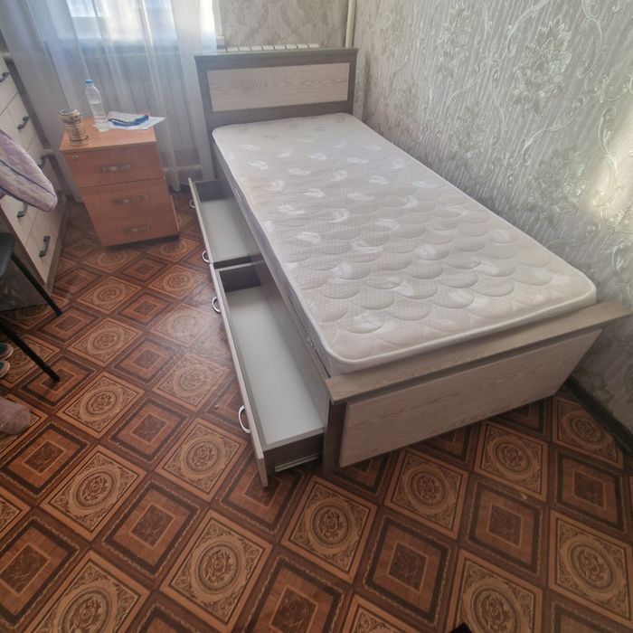 Кровать одна спалка