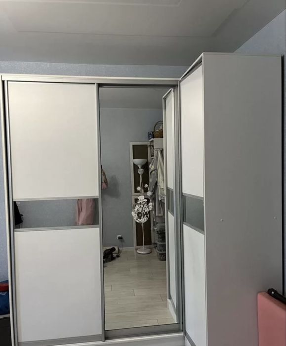 Шкаф купе угловой