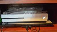 Xbox One 1 tb+2controlere+acumulatori si dock de incarcare+cabluri.