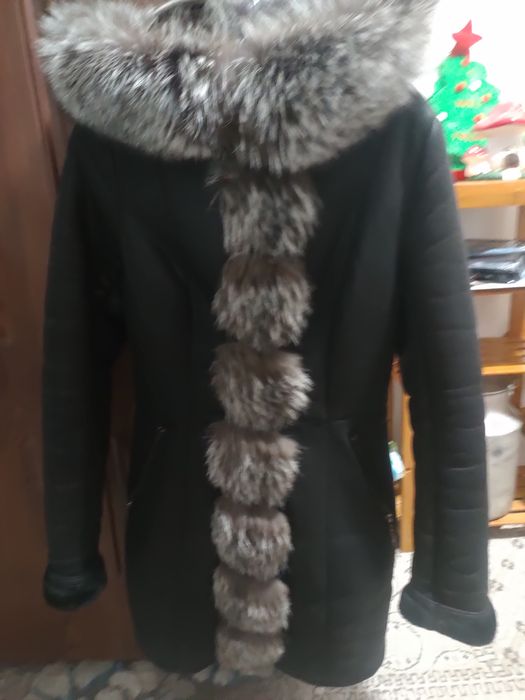 Дублёнка р.42-44 в отличном состоянии