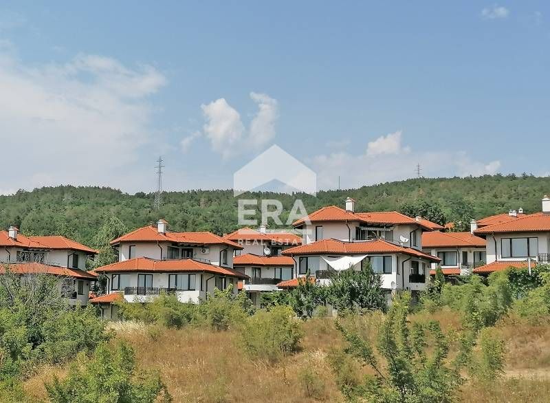 Продава се Тристаен апартамент в с. Кошарица, Област Бургас - 86 кв.м за 448 €/кв.м - Снимка #3