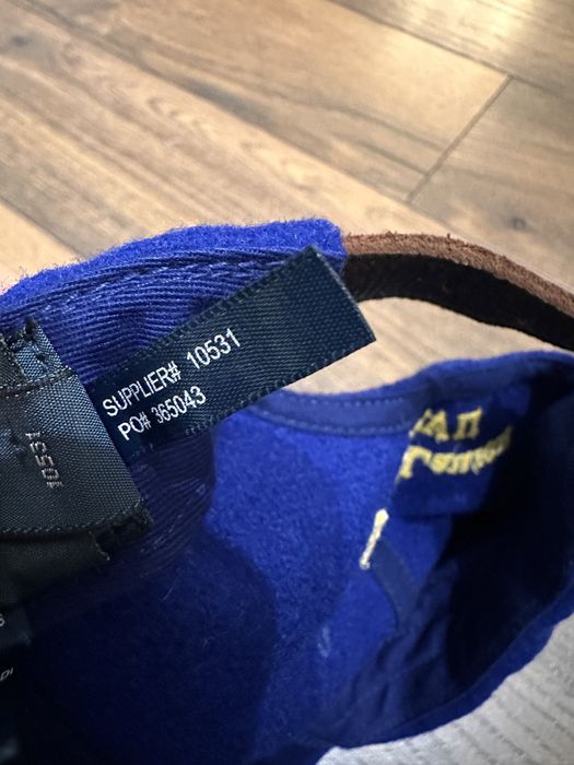 Ralph Lauren - вълнена шапка с козирка