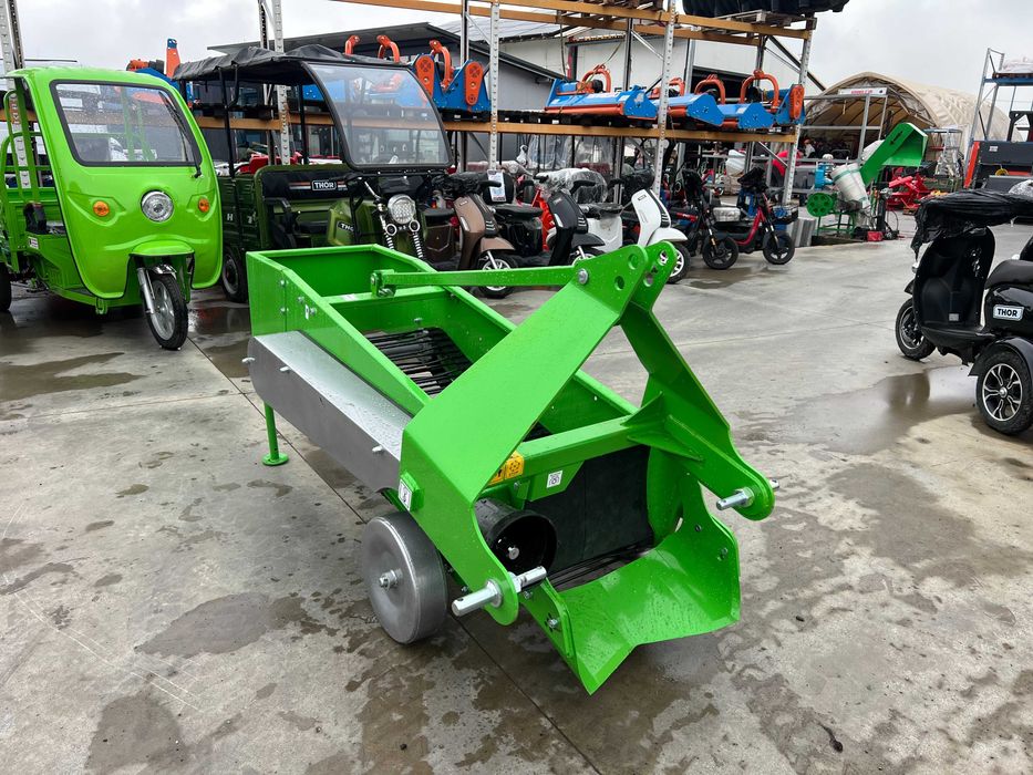 Utilaj de recoltat cartofi pe 1 rand polonez-evacuare spate