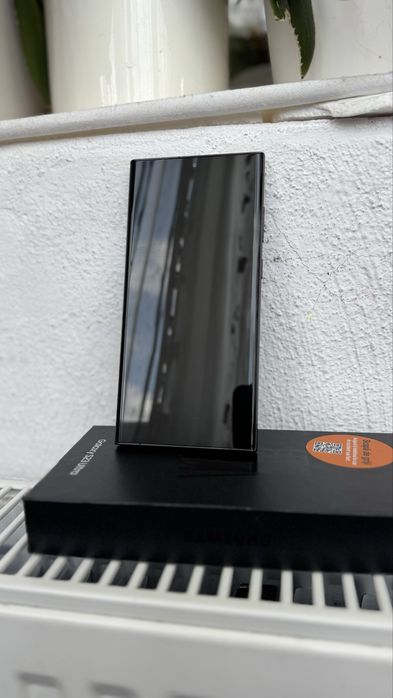 Vand telefon samsung s23ultra 512gb si 12gb RAM