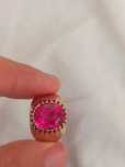 Tilla uzuk 7.76 gram sof ogʻirligi 6.46 gram