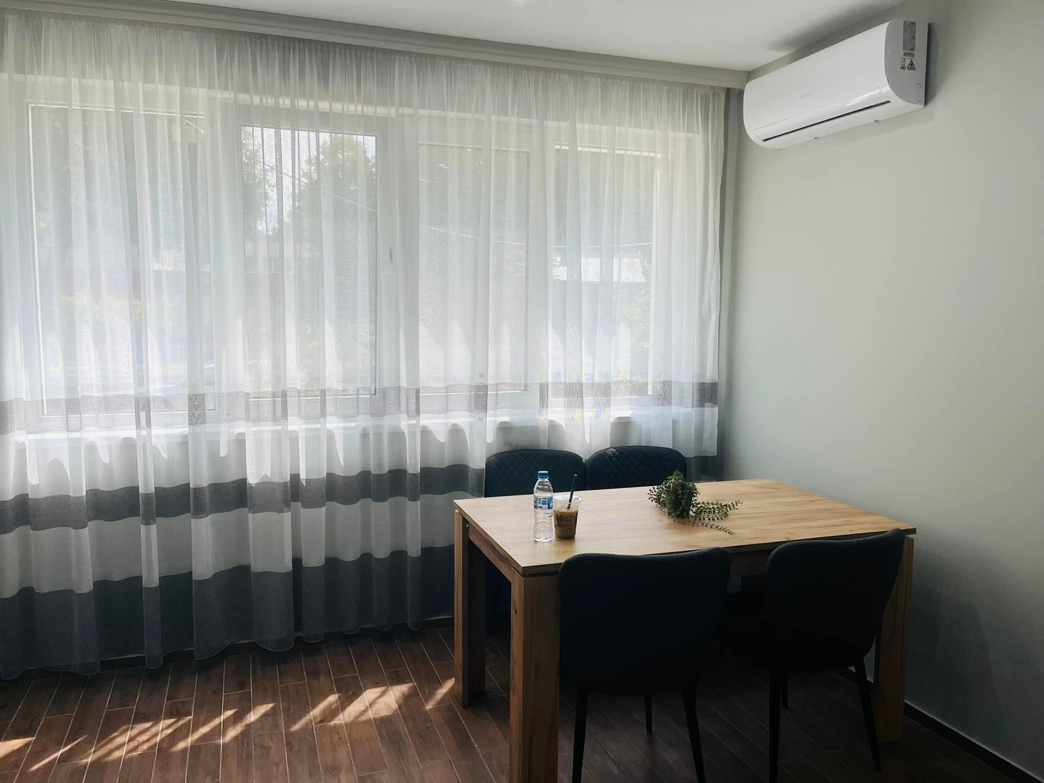 Двустаен имот в кв. Младежки хълм