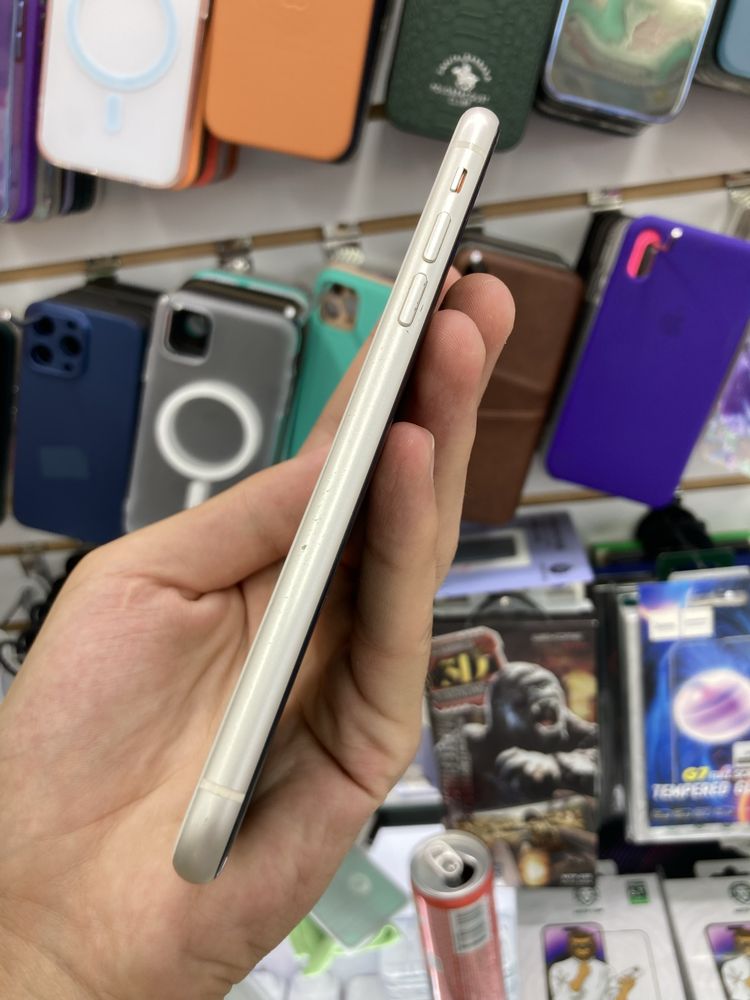 iPhone 11 64Gb ideal