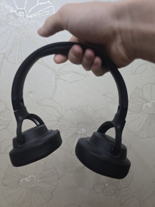 Продам Наушники Jbl