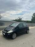 Mercedes-Benz A200
