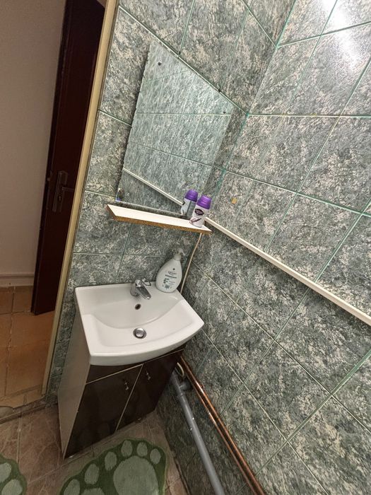 Proprietar, închiriez garsonieră, Girocului.