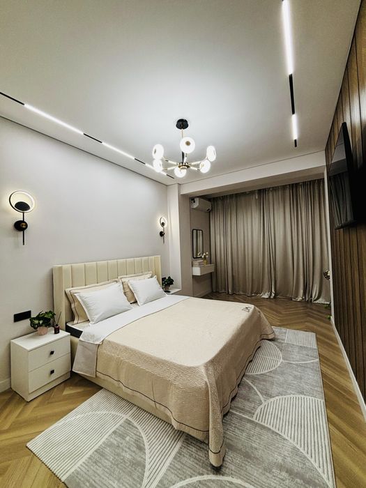 ЖК Капитал Сити посуточно , чистая ,уютная квартира