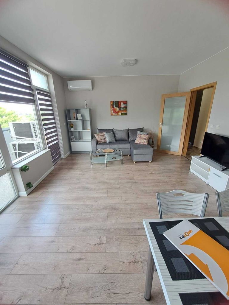 Дава се под наем Двустаен апартамент в Пловдив, Кършияка - 75 кв.м за 425 € - Снимка #2