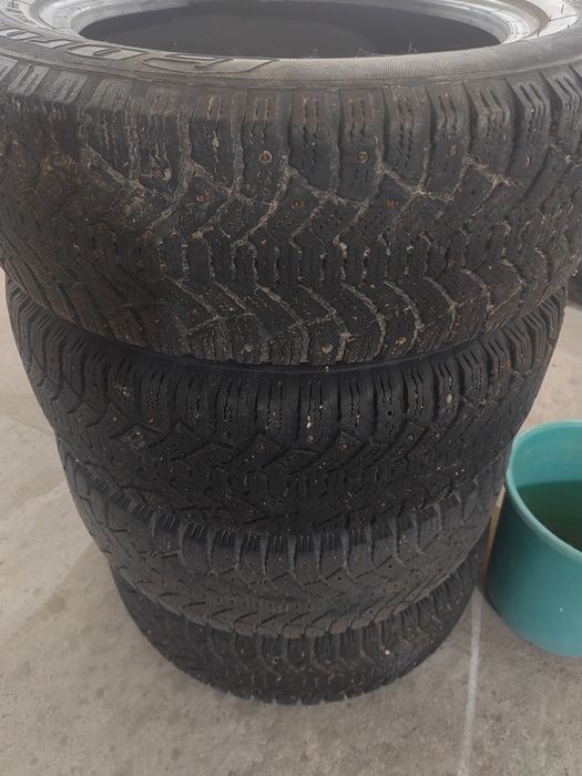 Продам автошины  легковой