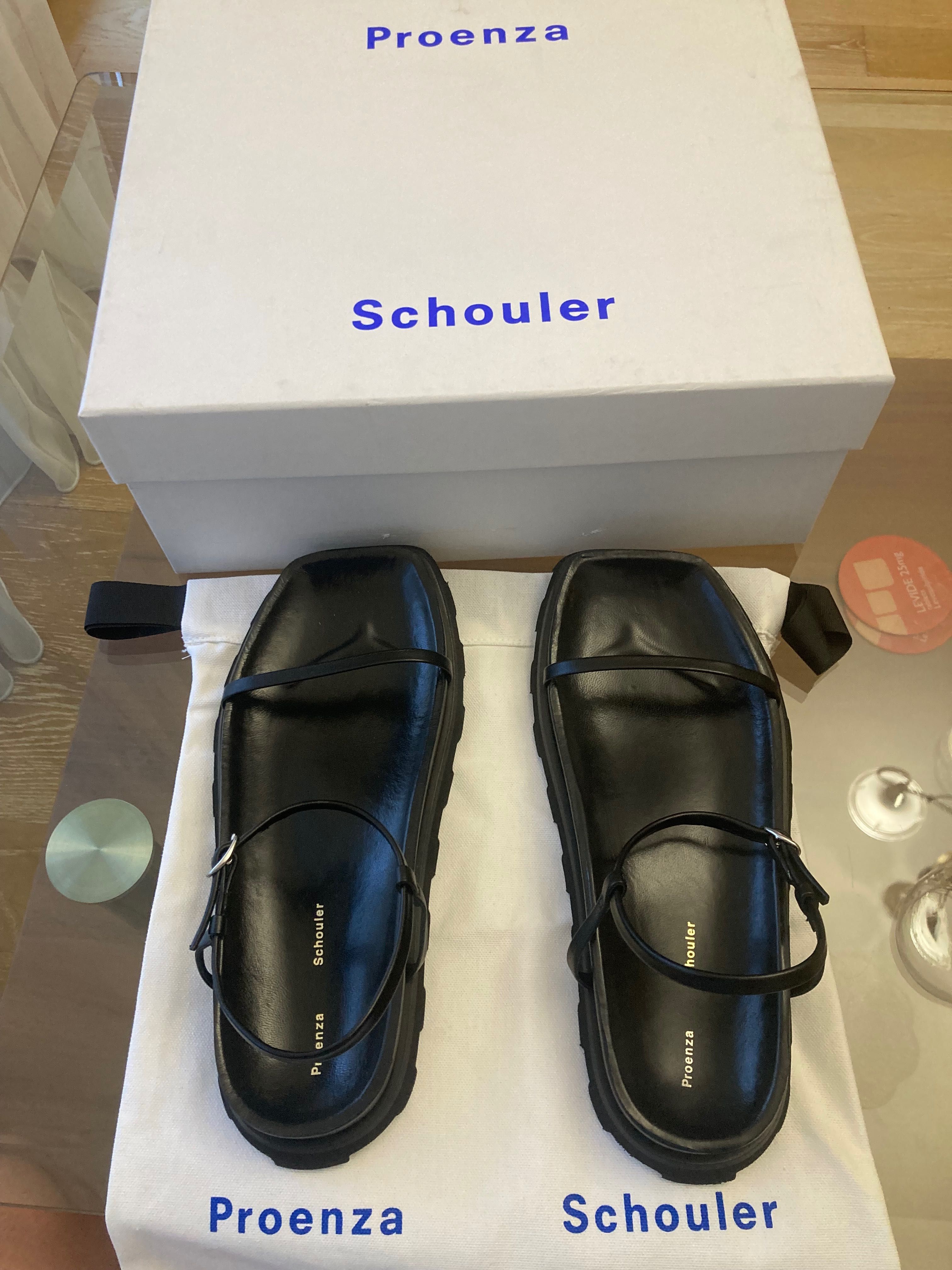 Италиански кожени Сандали 39 номер Proenza Schoulet