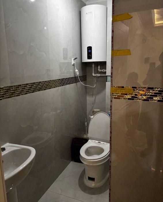 Olmazor tumanidagi Beruniy metro yaqnida arenda