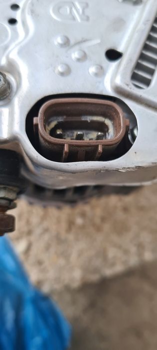 Alternator tractorase japoneze