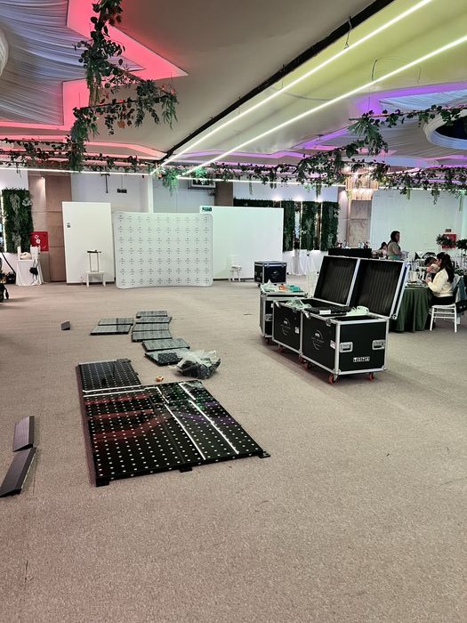 Ring de dans LED dedicat evenimentelor deosebite – DANCE FLOOR - WOW