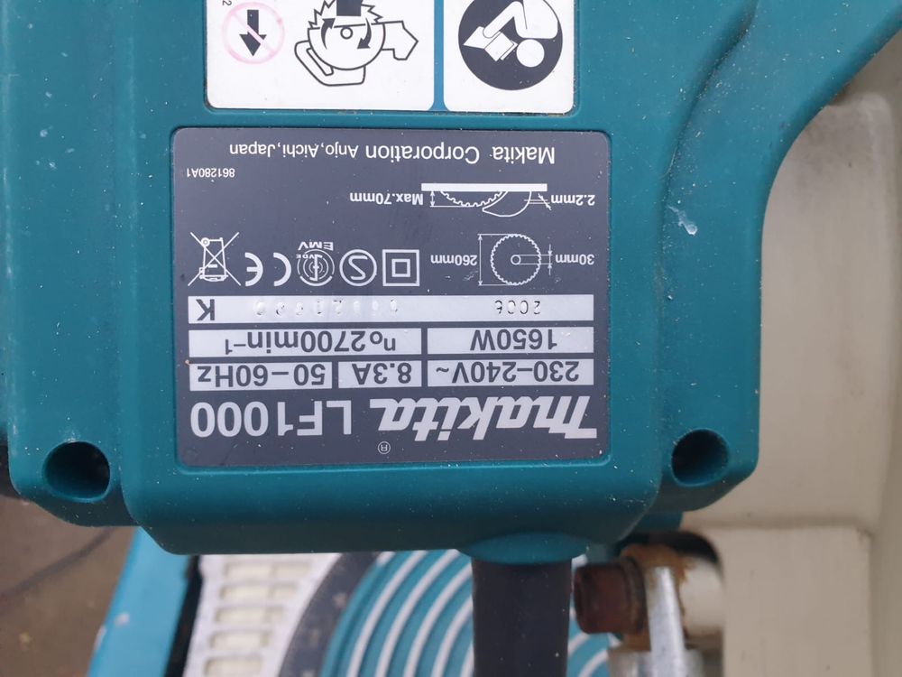Makita LF1000 masa si pendula