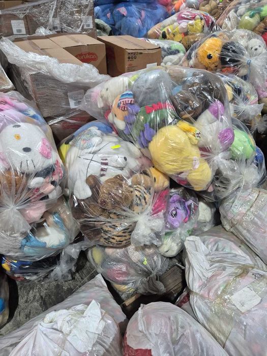 Играчки 40 до 60 см, употребявани/кг.