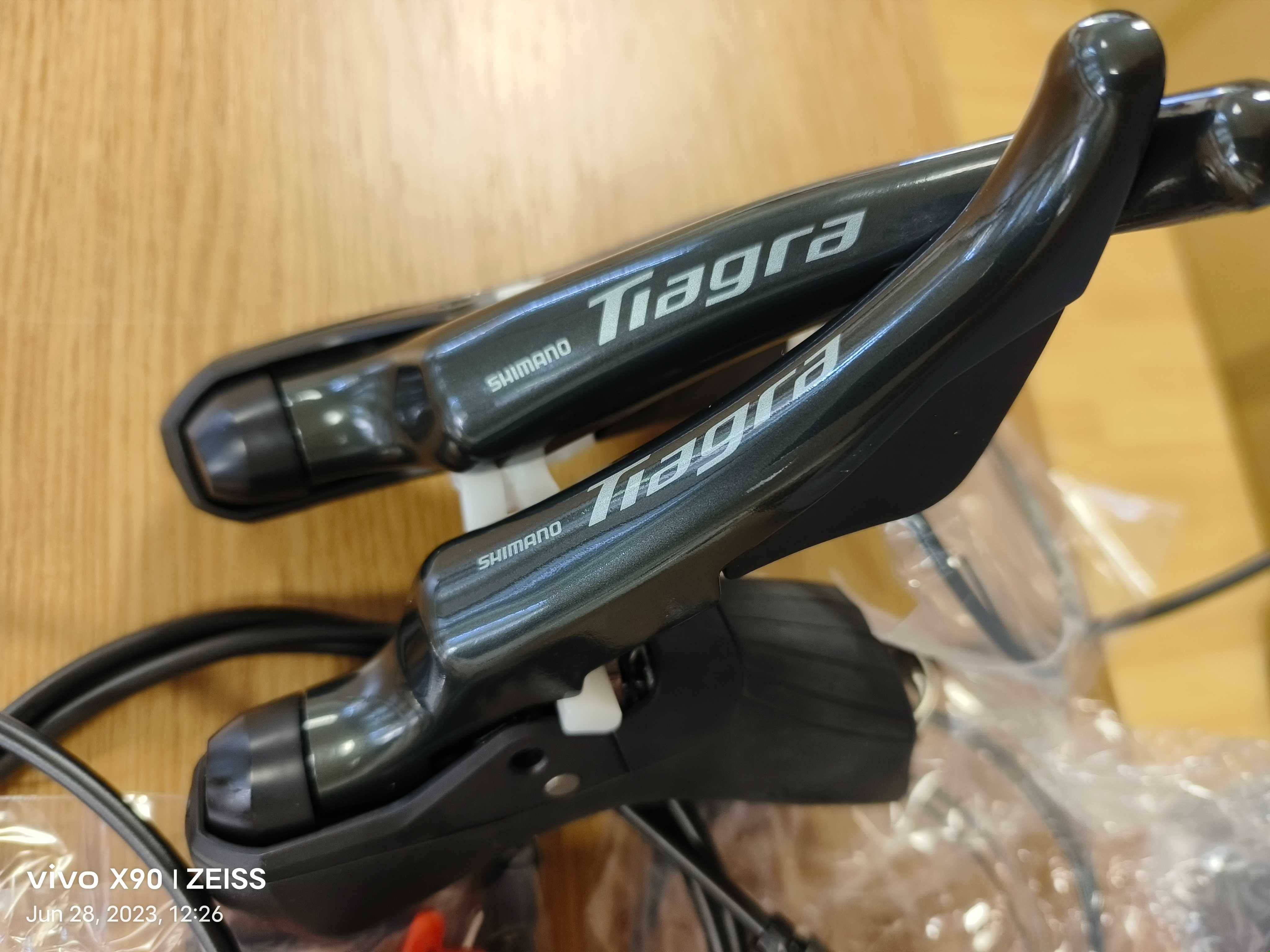 SHIMANO Tiagra R4700 дискови спирачки Brakelever ST-R4720 + Br-R4770