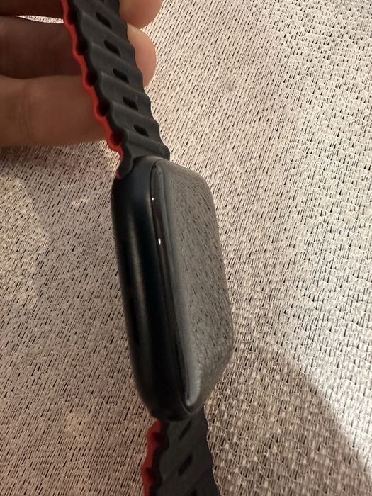 Apple Watch SE 2 (44mm) Midnight с 2 години гаранция