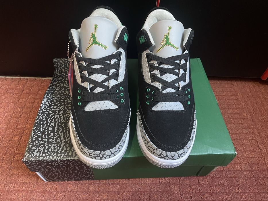 Air Jordan 3 Retro Pine Green