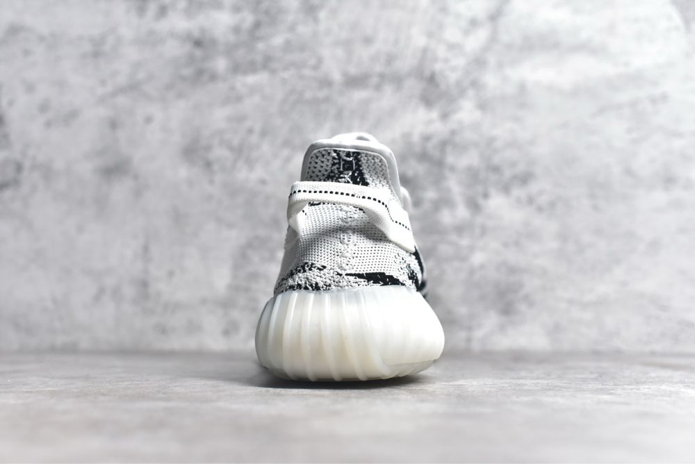 Adidas Yeezy Boost 350 V2