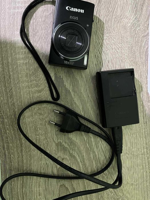 Фотоапарат Canon