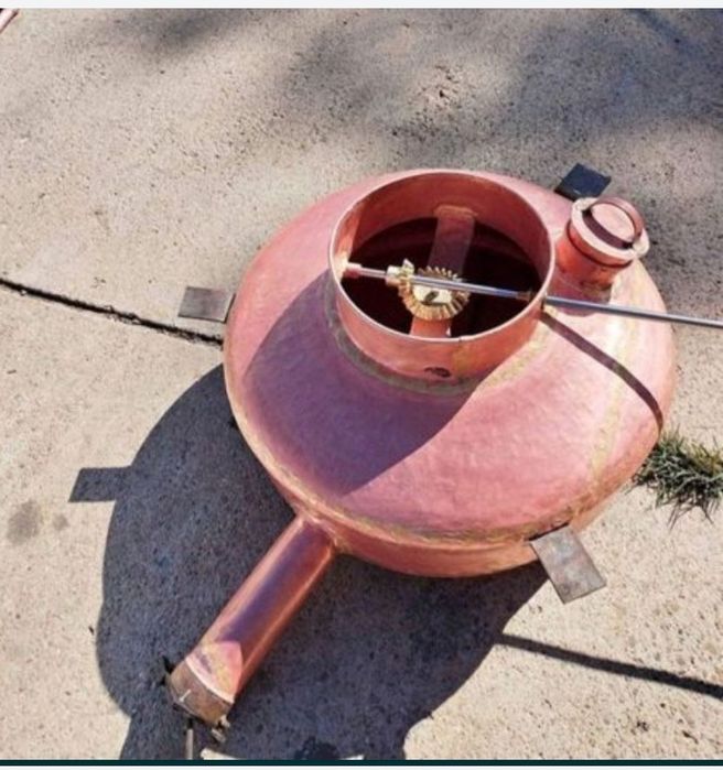 Vând cazane de țuică din cupru