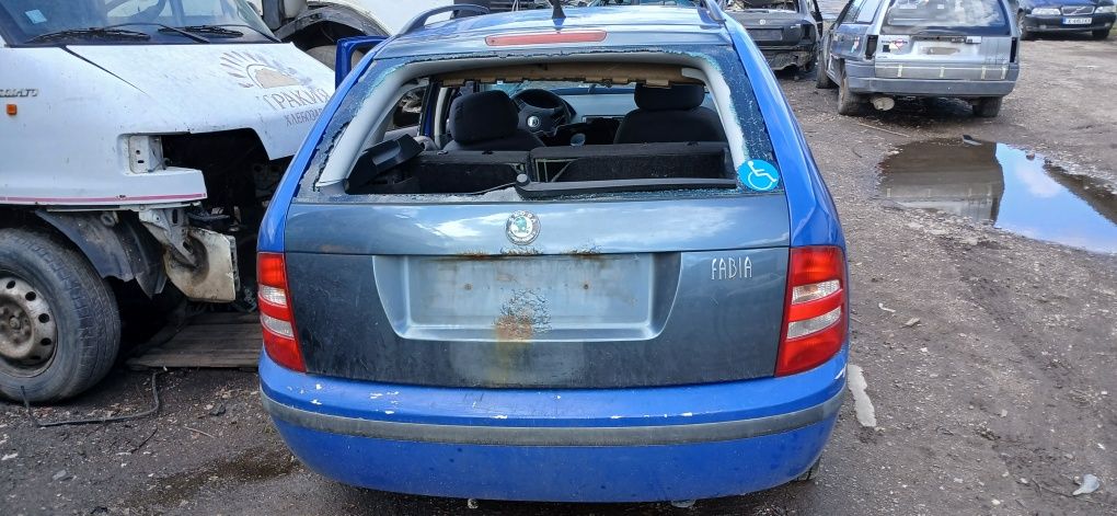 Skoda fabia 1.2i  2003