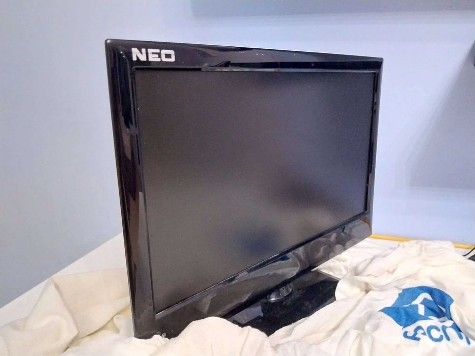 Телевизор - LED TV - 19 инча