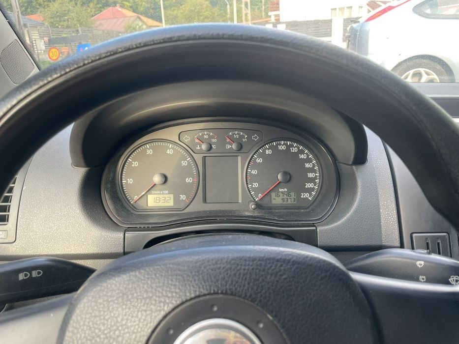 Volkswagen Polo 2007, benzina, 1.4