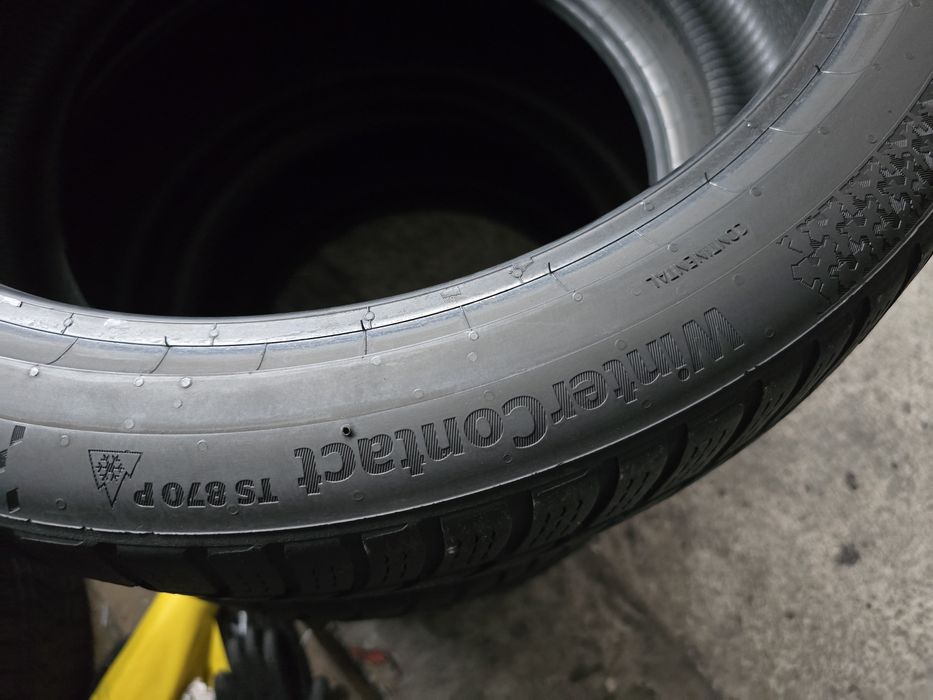 Continental 235/40 R19 96V MS iarnă