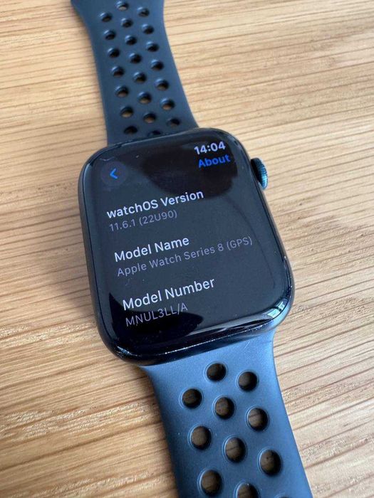 Apple Watch Series 8 45 mm.