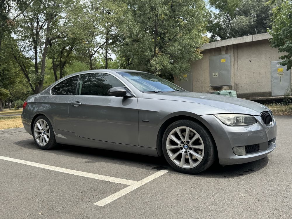 BMW e92 325i нов внос