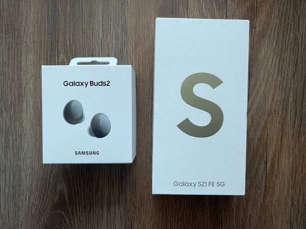 Samsung S21 FE 5G 128 GB Olive + Galaxy Buds 2 Graphite