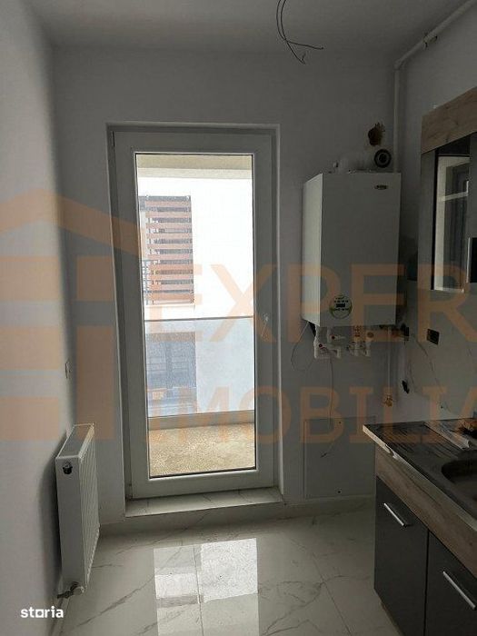 Garsoniera finisata Mamaia Nord, la 30 m de promenada