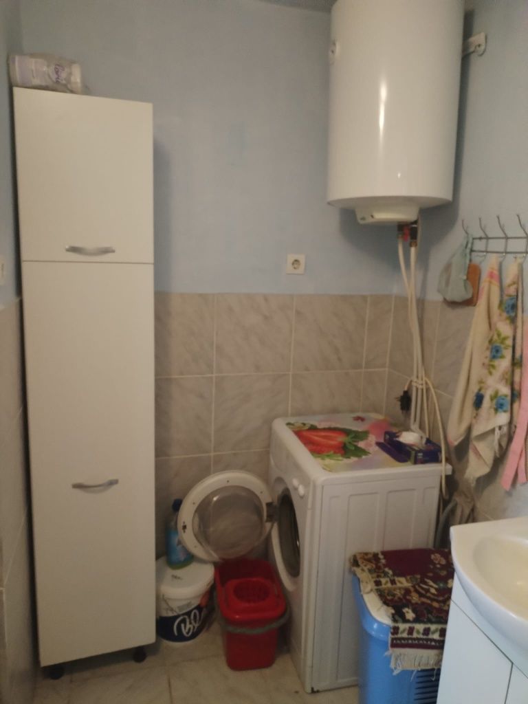 Vând apartament Câmpul albinelor (Santoma)